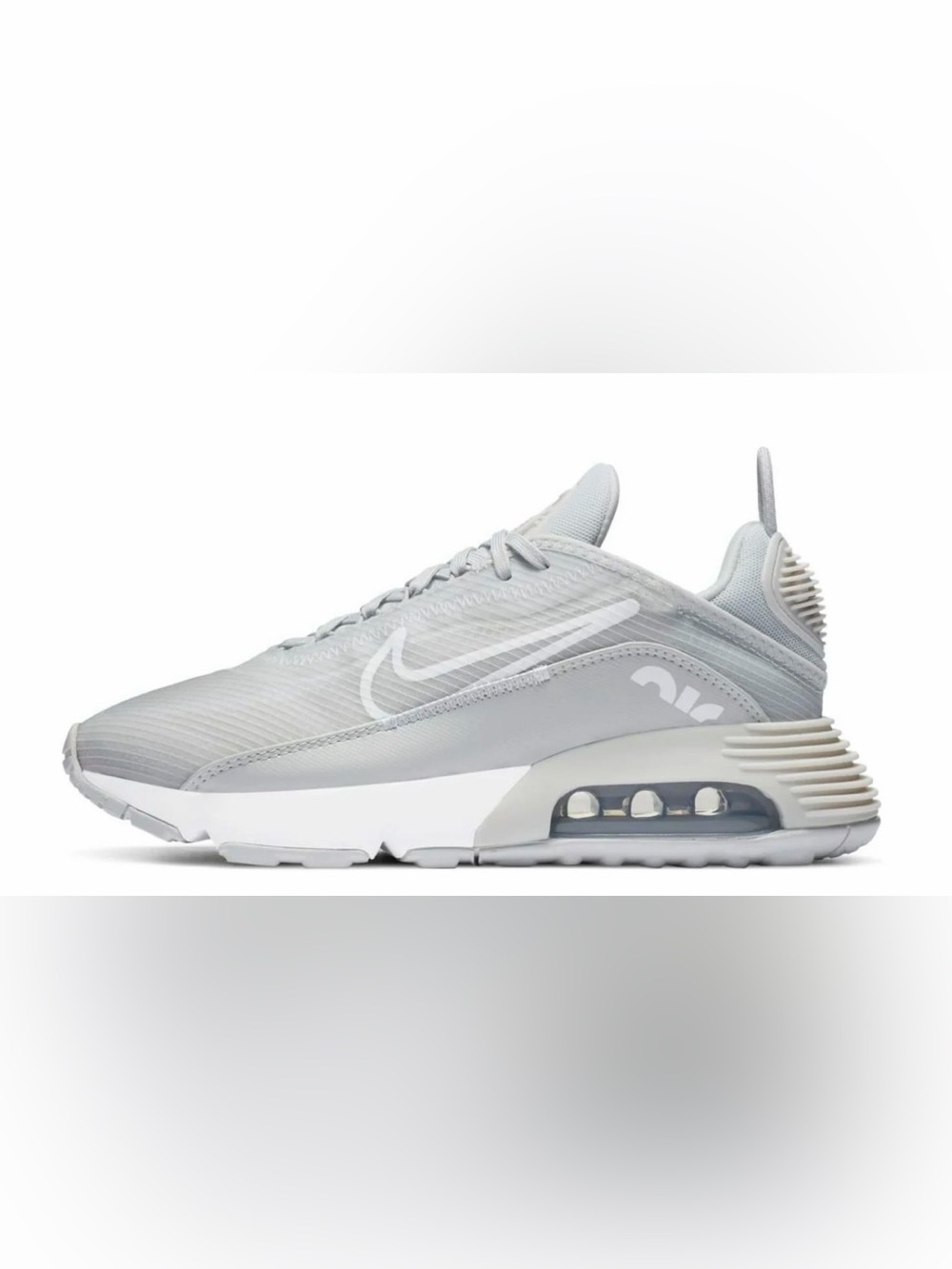 Women’s 8.5 Air Max 2090 Photon Dust